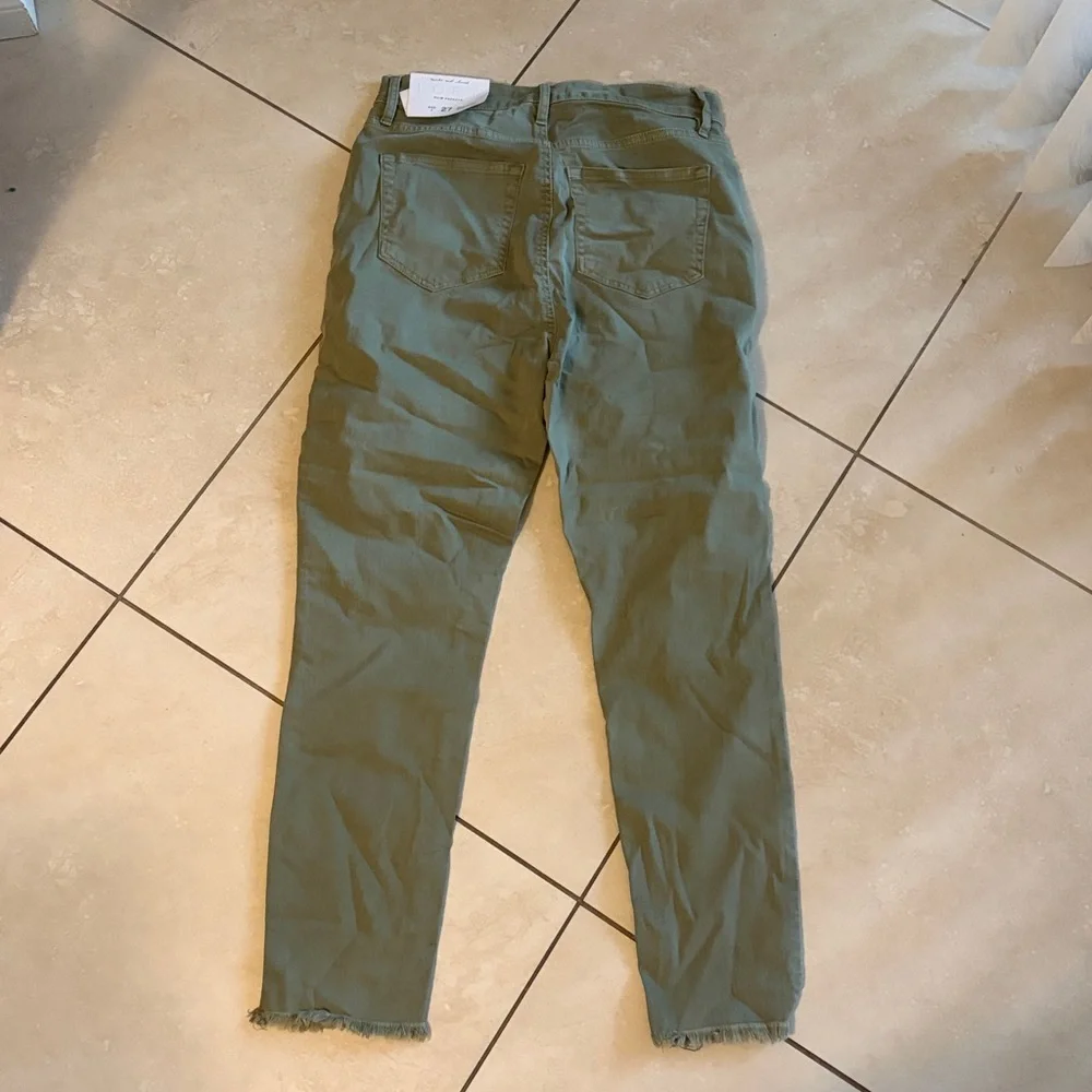 LOFT Sage Green Ankle Jeans - Picture 4 of 4